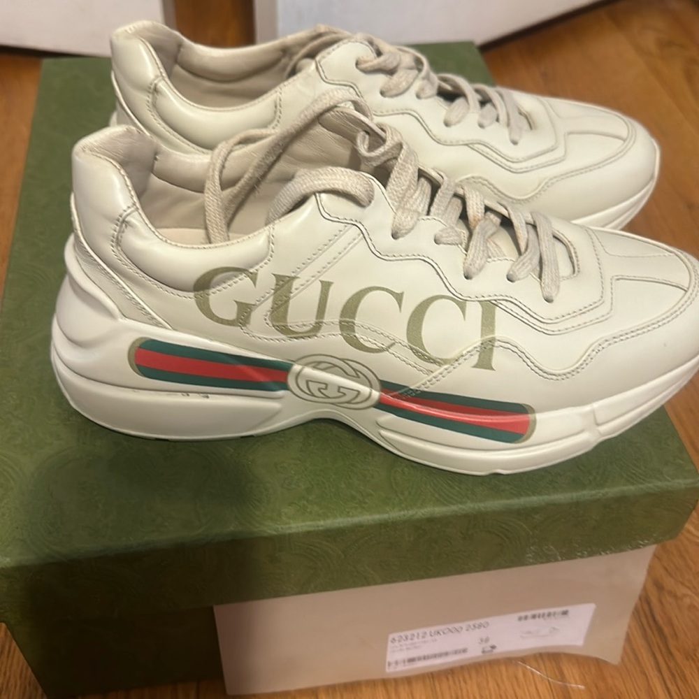 Authentic size 38